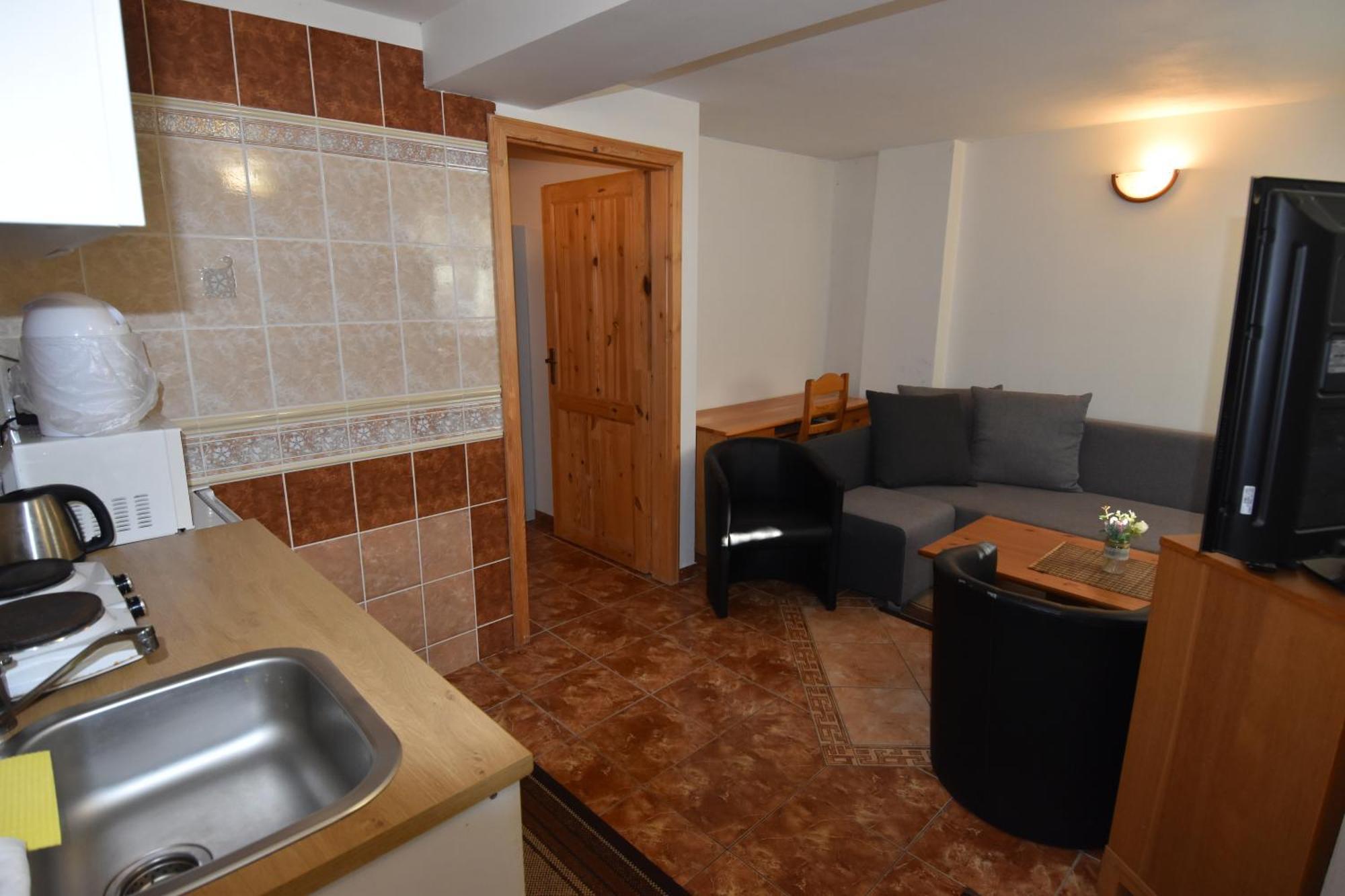 Kavarna Lucie S Ubytovanim Horní Těrlicko Extérieur photo